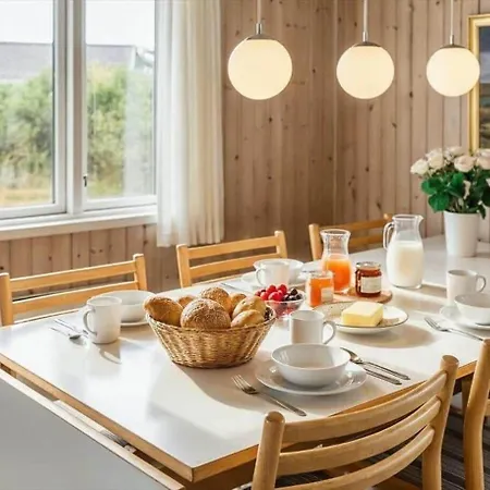 Ve348-vejers-strand-aavej-2 Holiday home